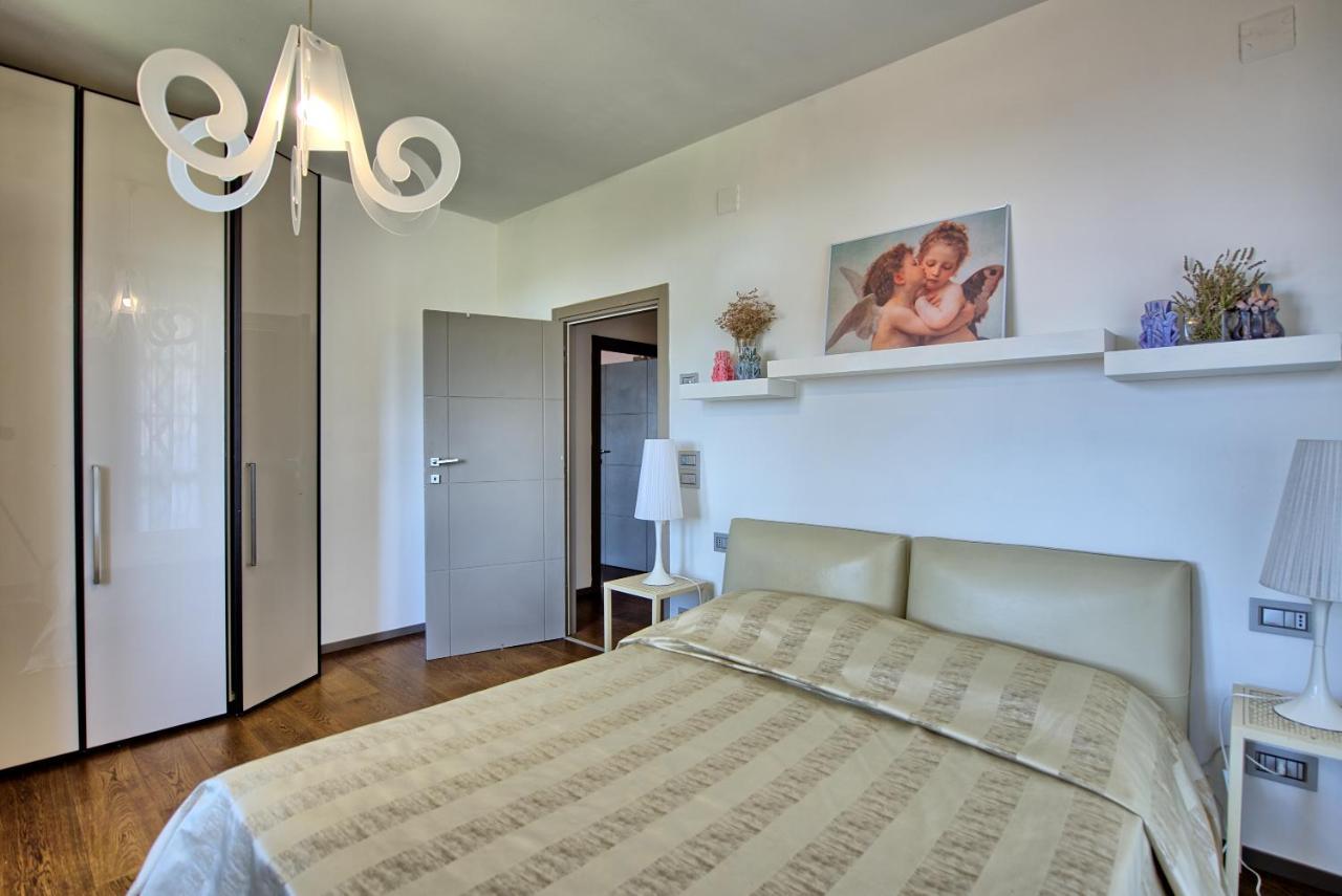 Casa White By Posarellivillas كاستيجليون فيورنتينو المظهر الخارجي الصورة